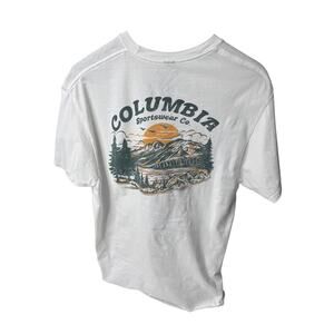 Columbia Scenic Mountain Graphic Tee 100% Cotton Large